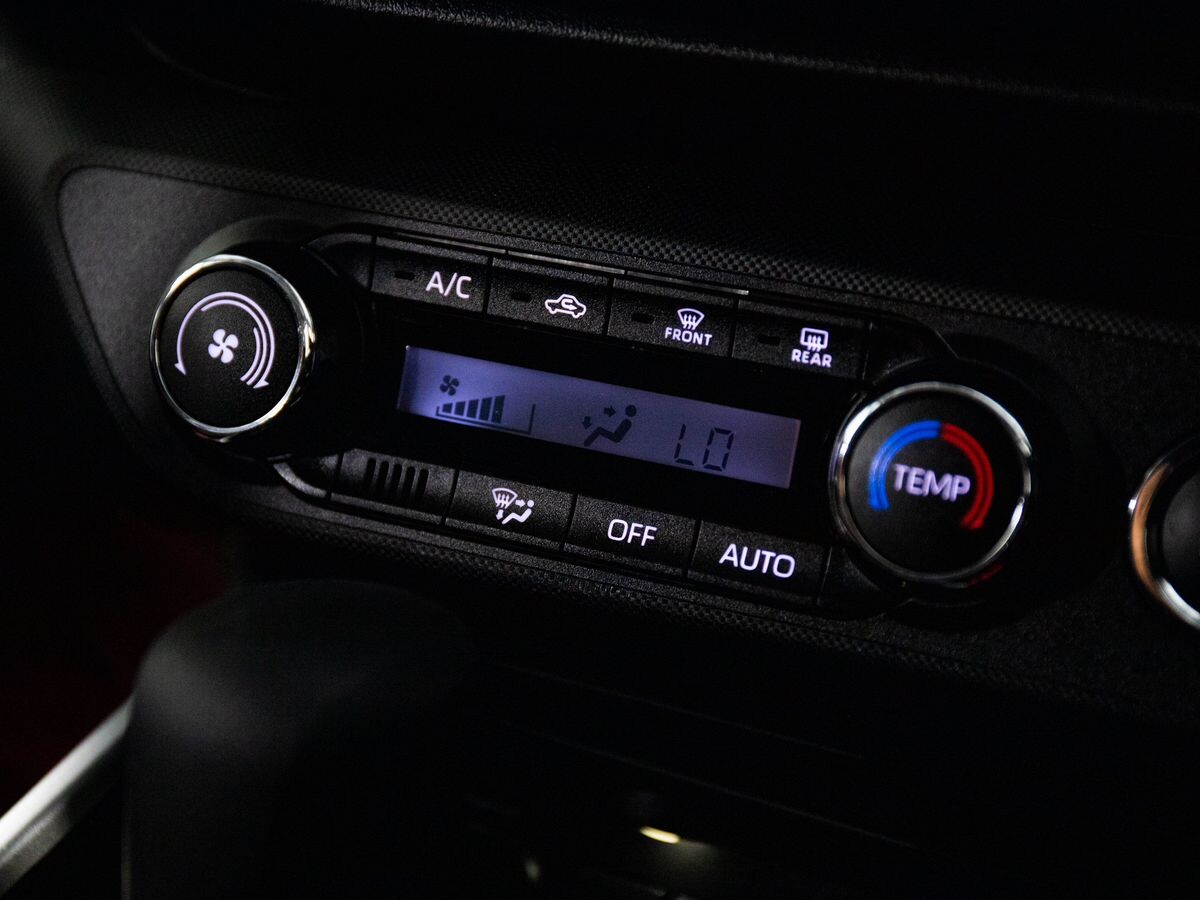 Toyota Raize 2020 - фото автомобиля