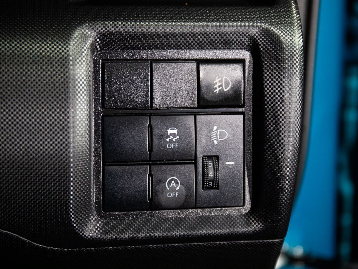 Toyota Raize 2020 - фото автомобиля