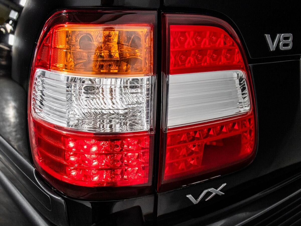 Toyota Land Cruiser 2005 - фото автомобиля