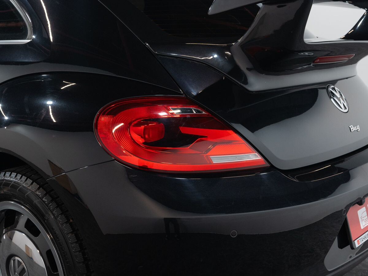 Volkswagen Beetle 2014 - фото автомобиля