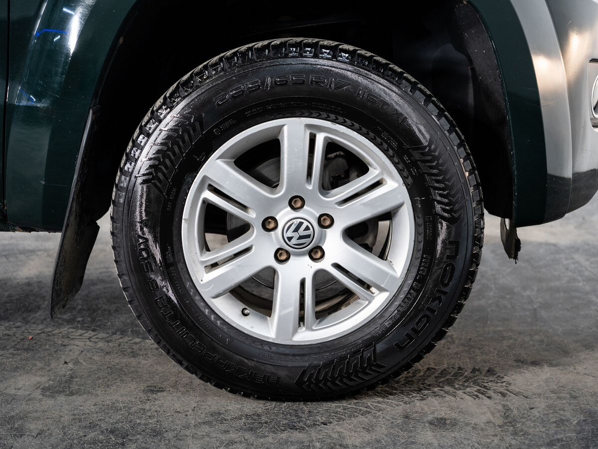 Volkswagen Amarok 2011 - фото автомобиля