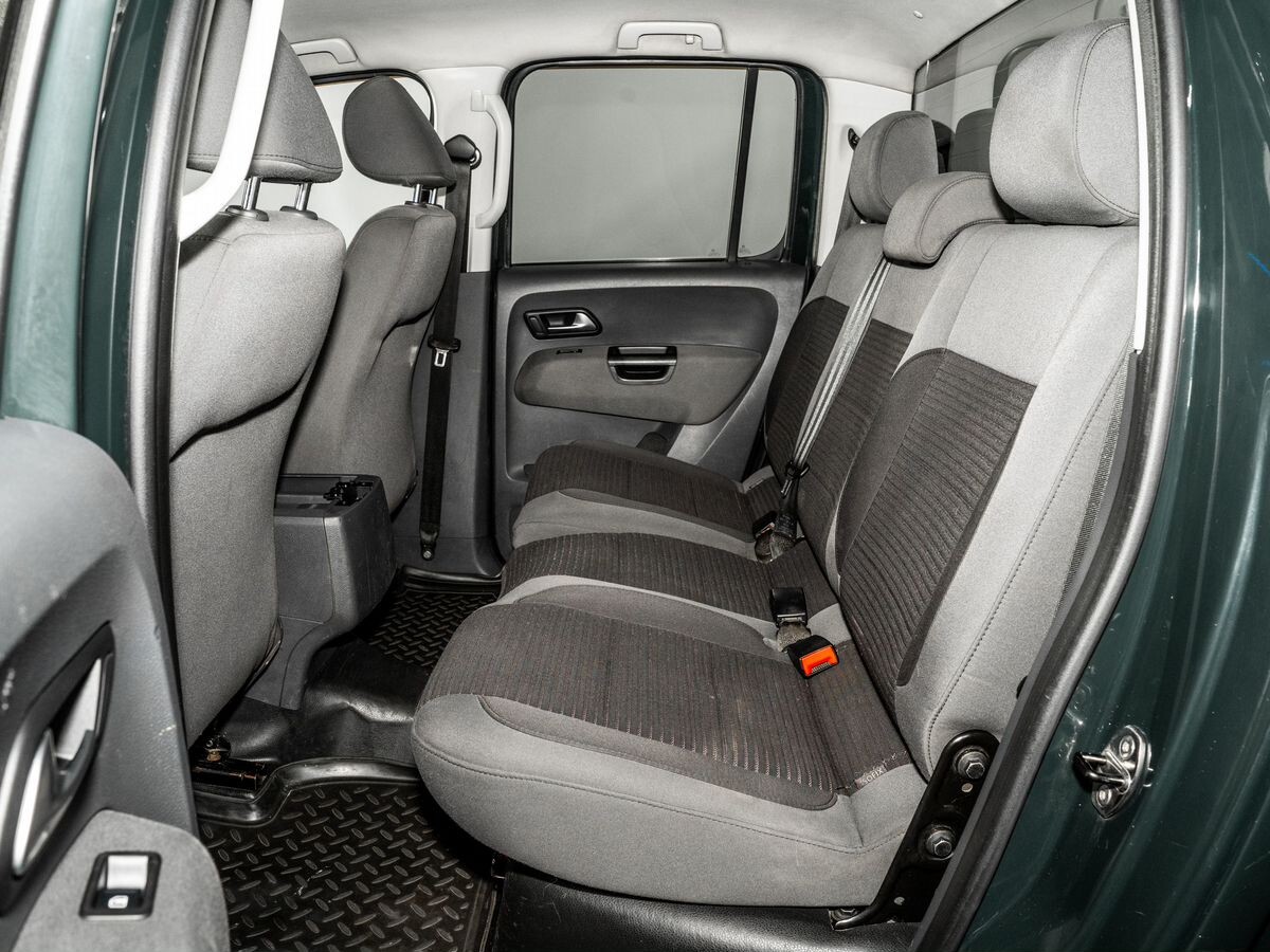 Volkswagen Amarok 2011 - фото автомобиля