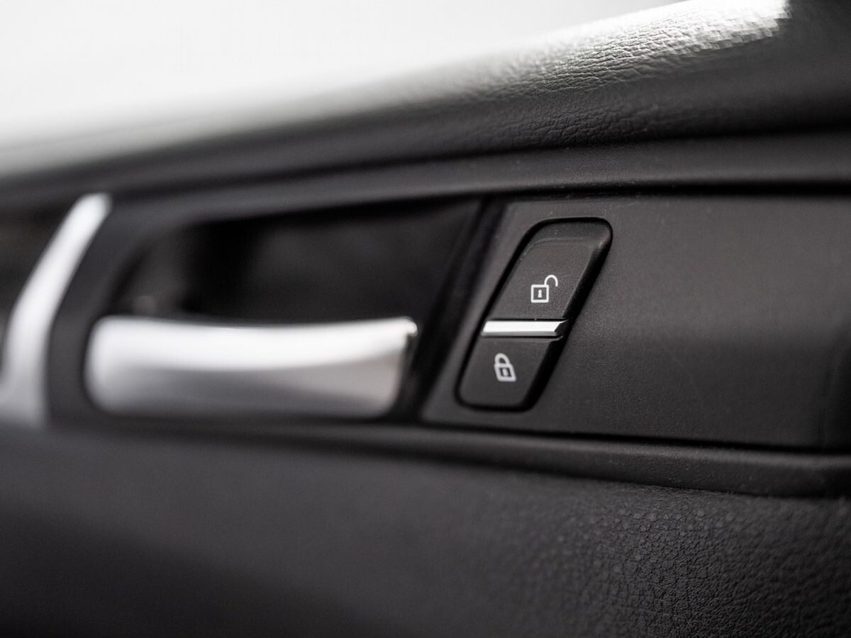 BMW X3 2016 - фото автомобиля