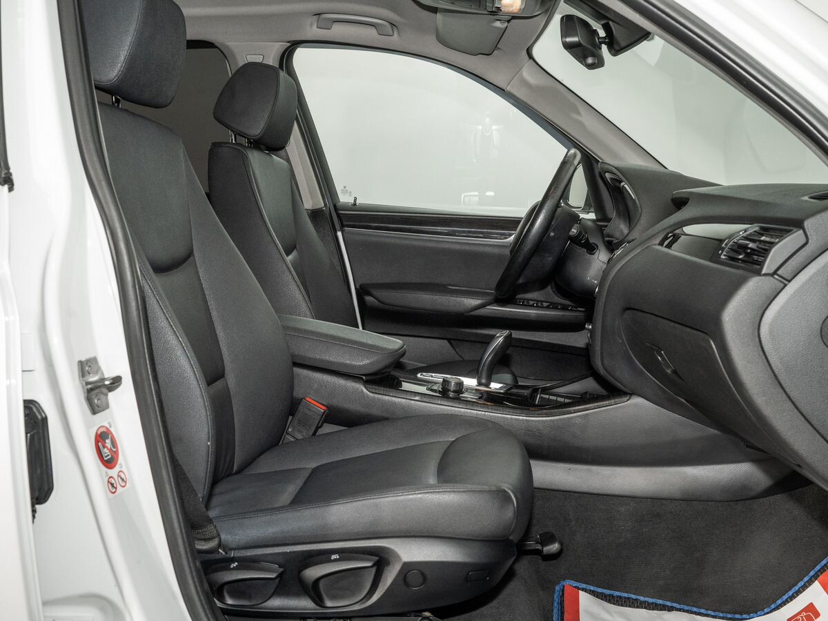 BMW X3 2016 - фото автомобиля