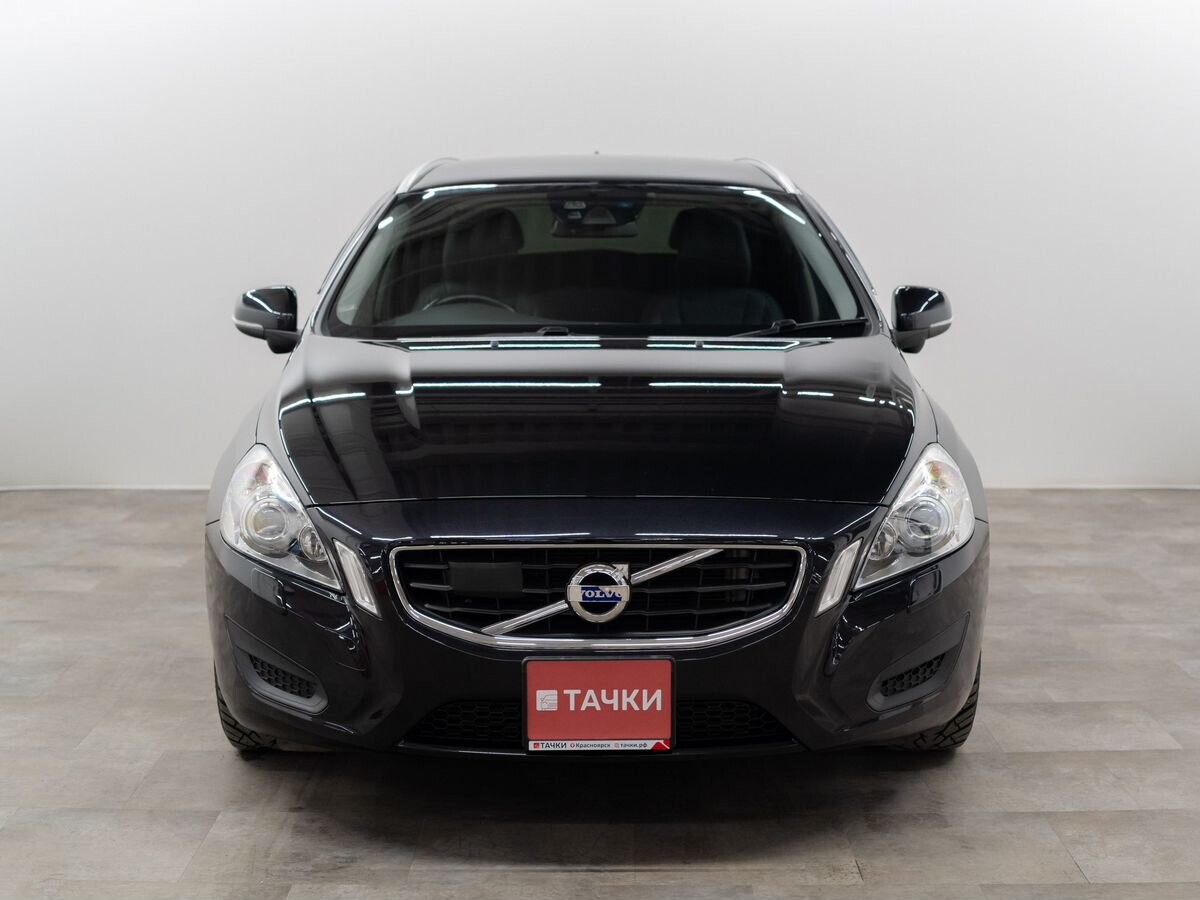 Volvo V60 2011 - фото автомобиля