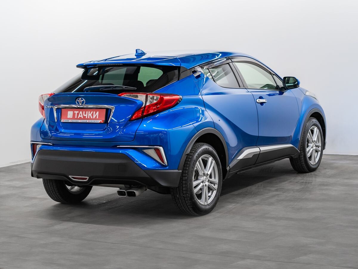 Toyota C-HR 2016 - фото автомобиля