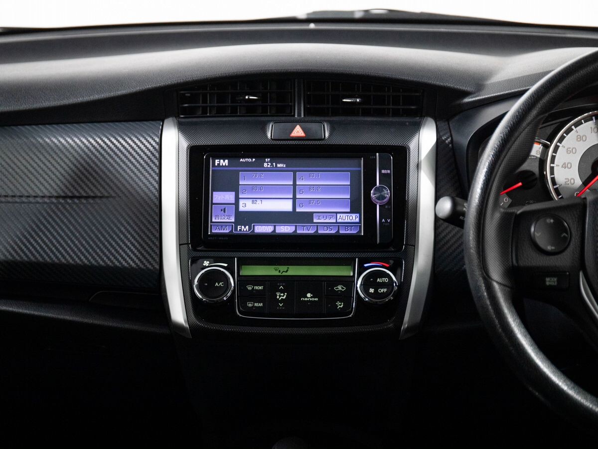 Toyota Corolla Fielder 2014 - фото автомобиля