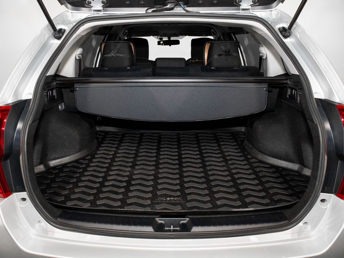 Toyota Corolla Fielder 2014 - фото автомобиля