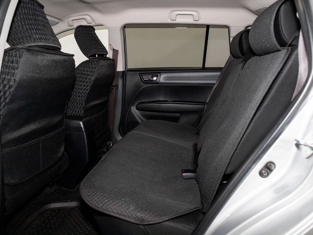 Toyota Corolla Fielder 2014 - фото автомобиля