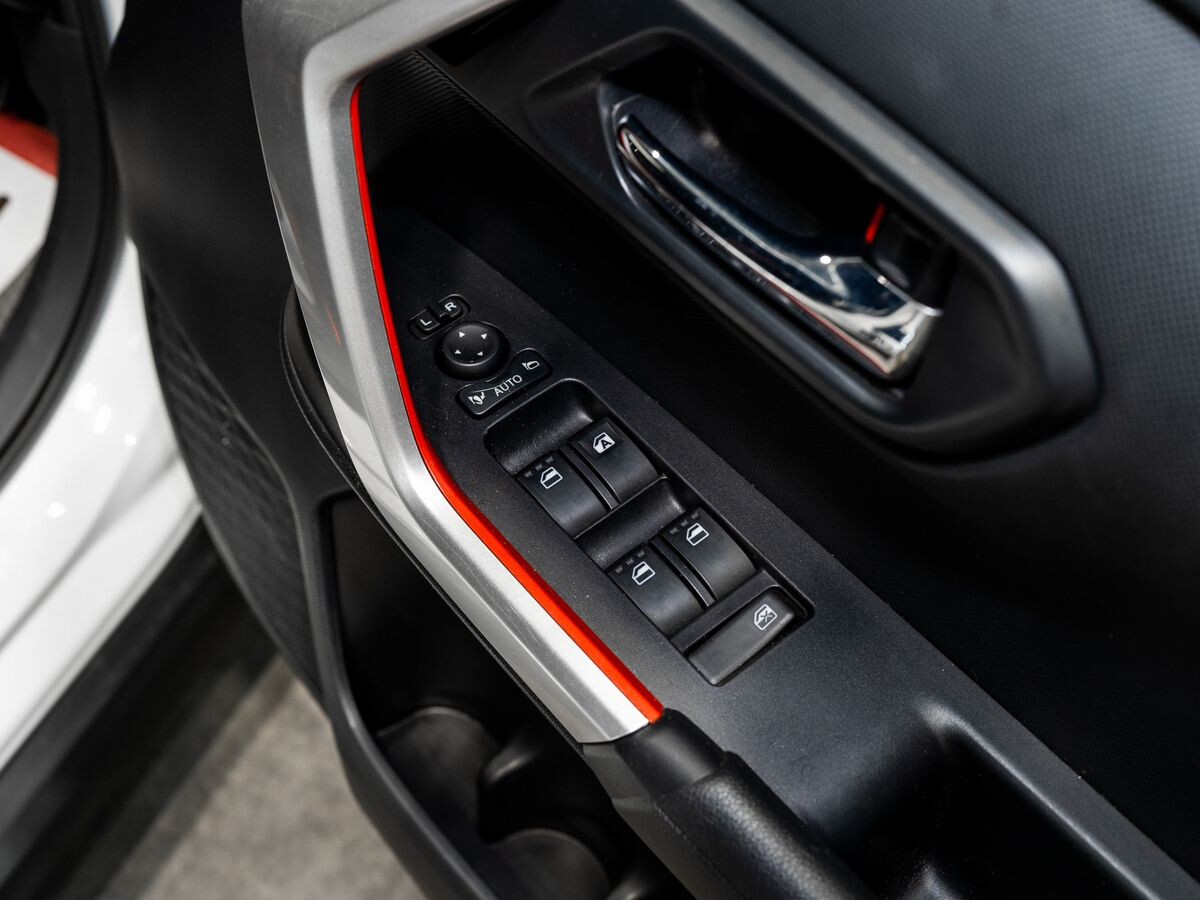 Toyota Raize 2021 - фото автомобиля