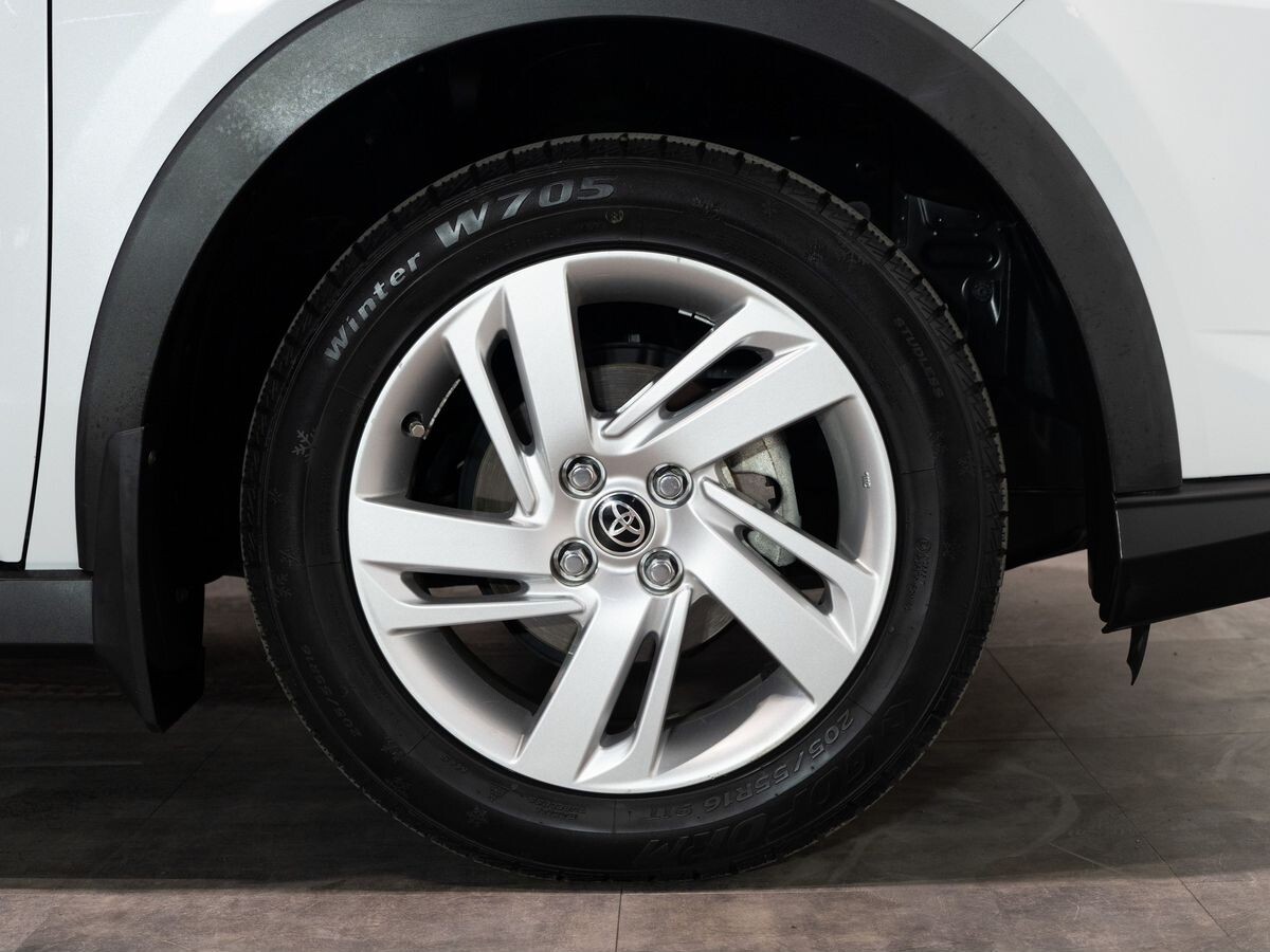 Toyota Raize 2021 - фото автомобиля