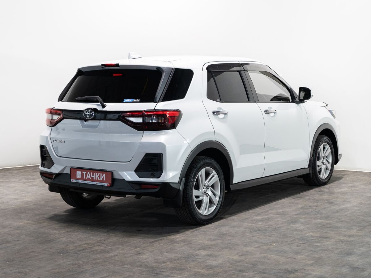 Toyota Raize 2021 - фото автомобиля