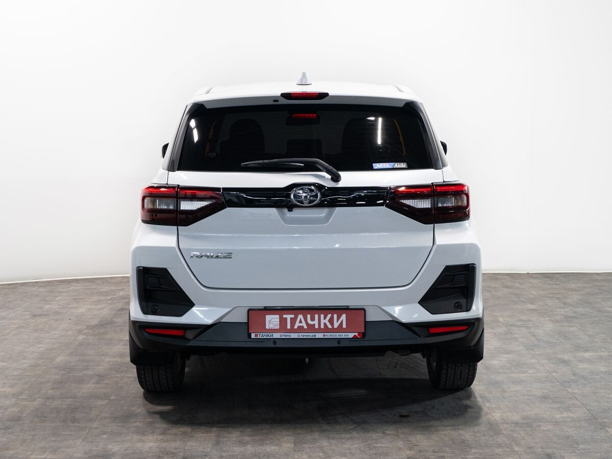 Toyota Raize 2021 - фото автомобиля