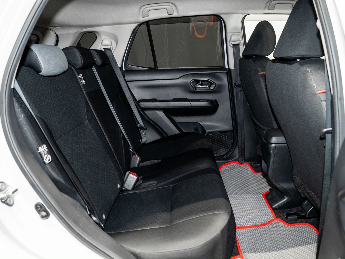 Toyota Raize 2021 - фото автомобиля