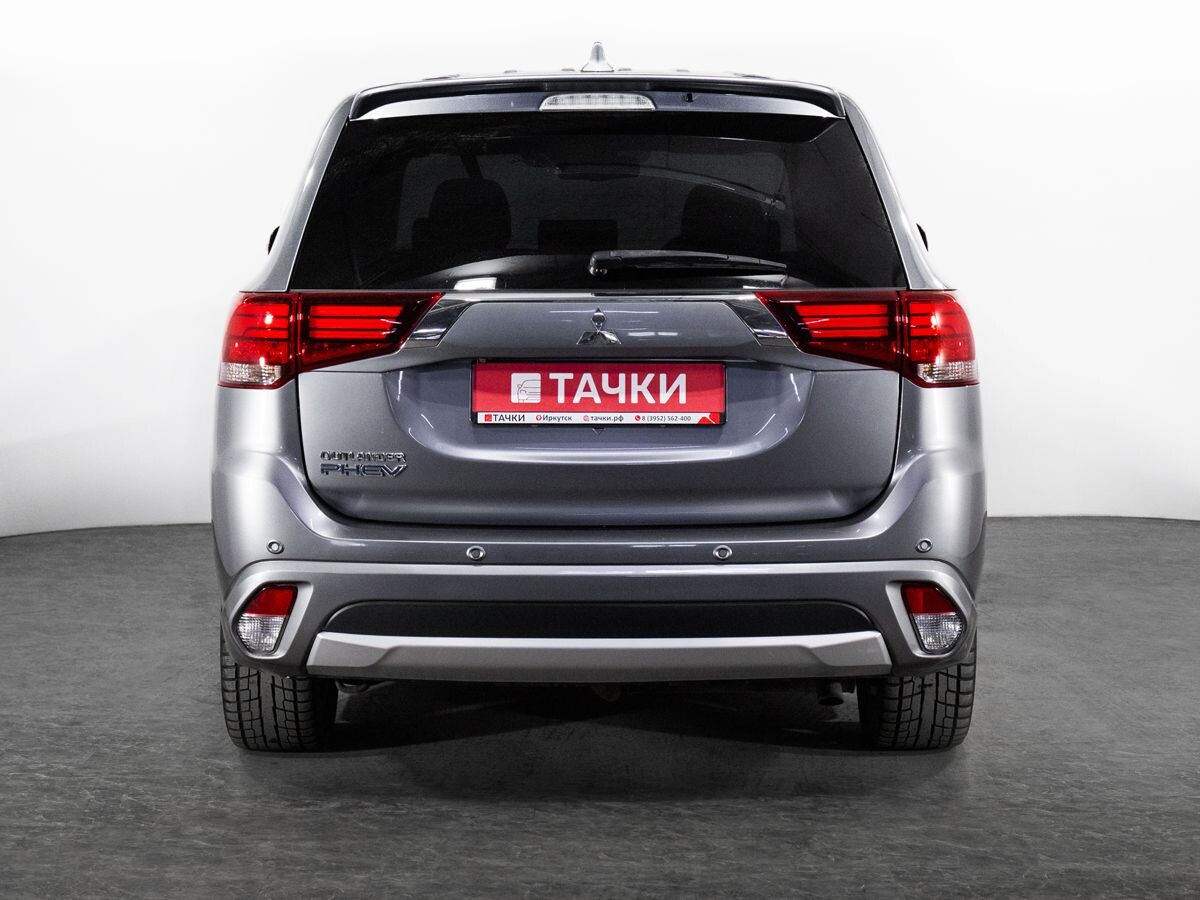 Mitsubishi Outlander 2017 - фото автомобиля
