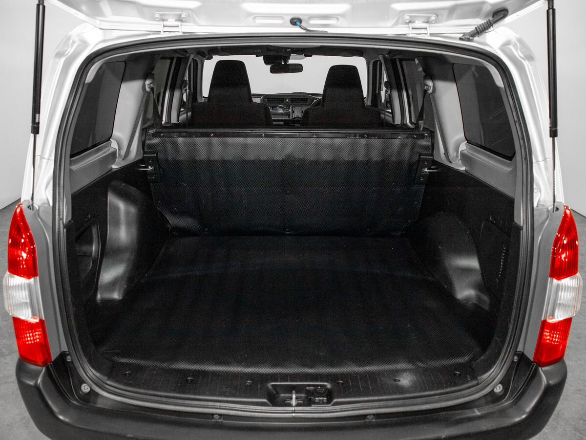 Toyota Probox 2016 - фото автомобиля