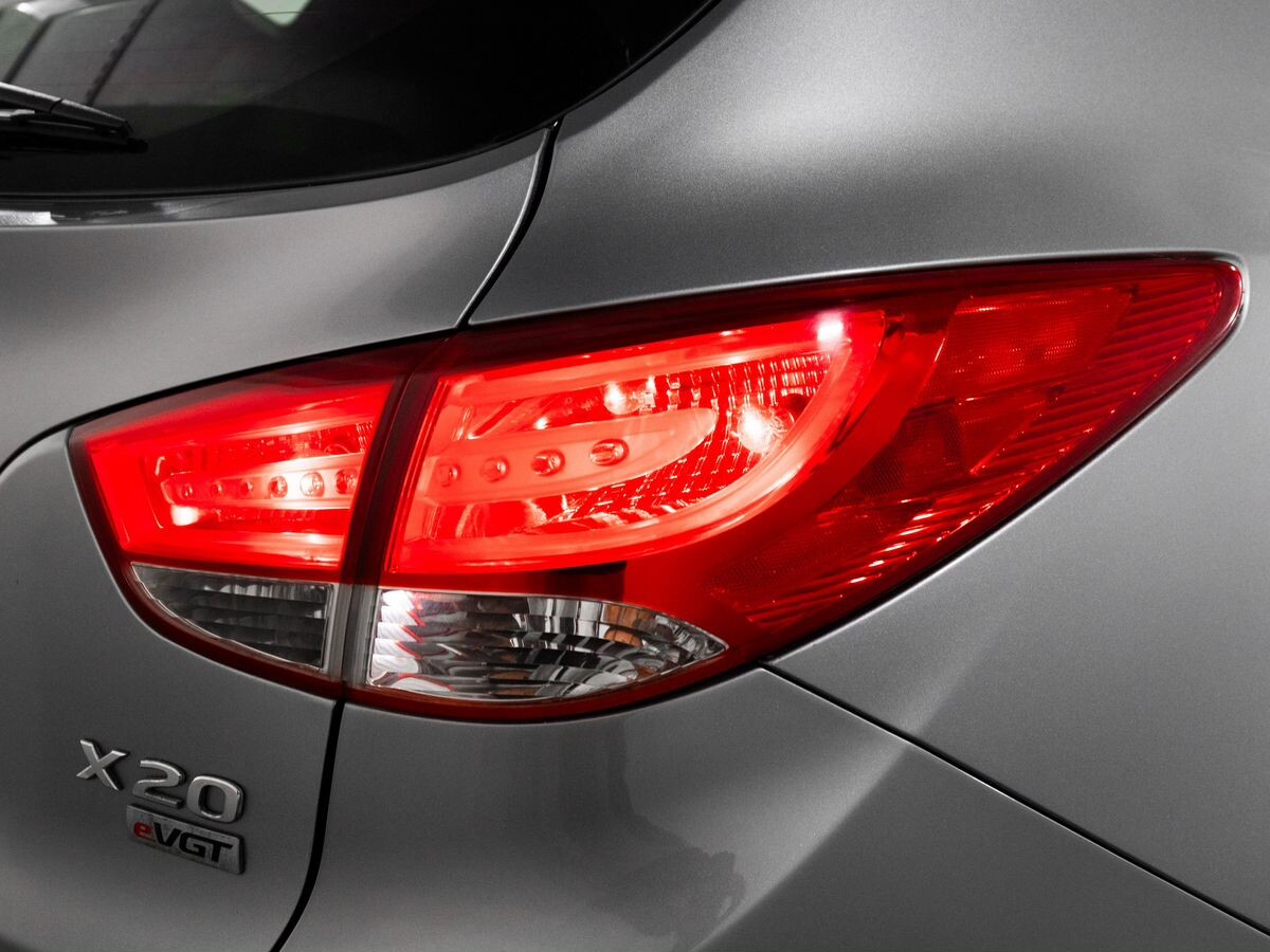 Hyundai Tucson 2011 - фото автомобиля