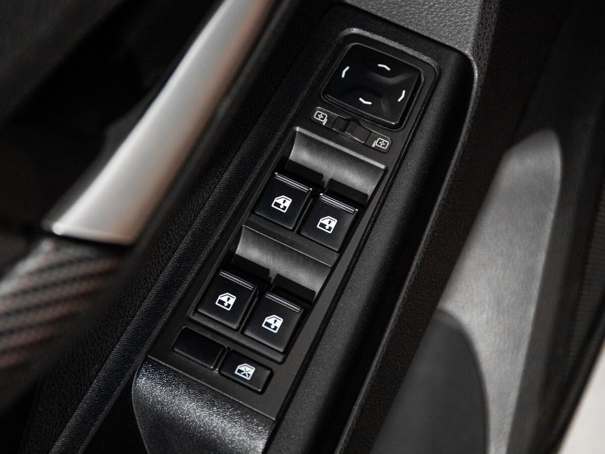 Lada (ВАЗ) Vesta 2019 - фото автомобиля