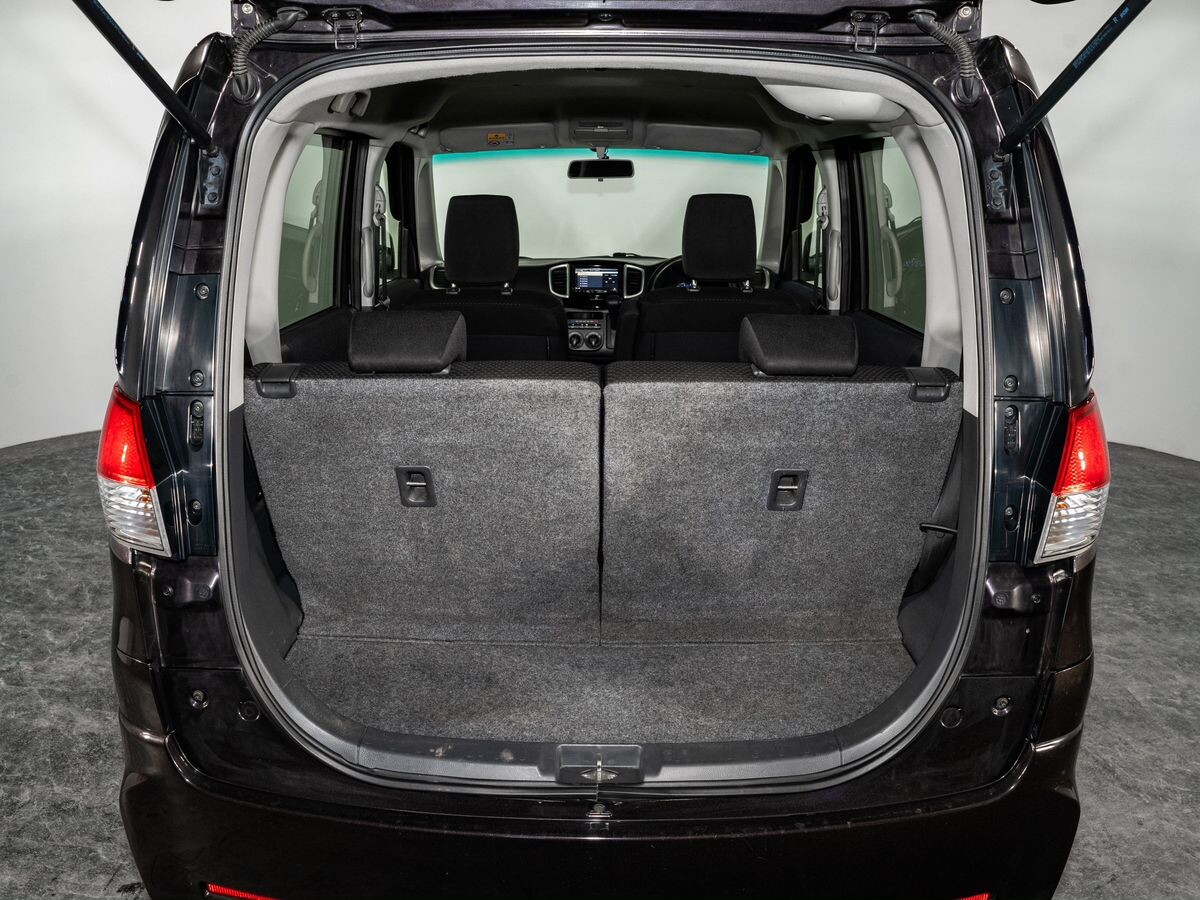 Suzuki Solio 2015 - фото автомобиля