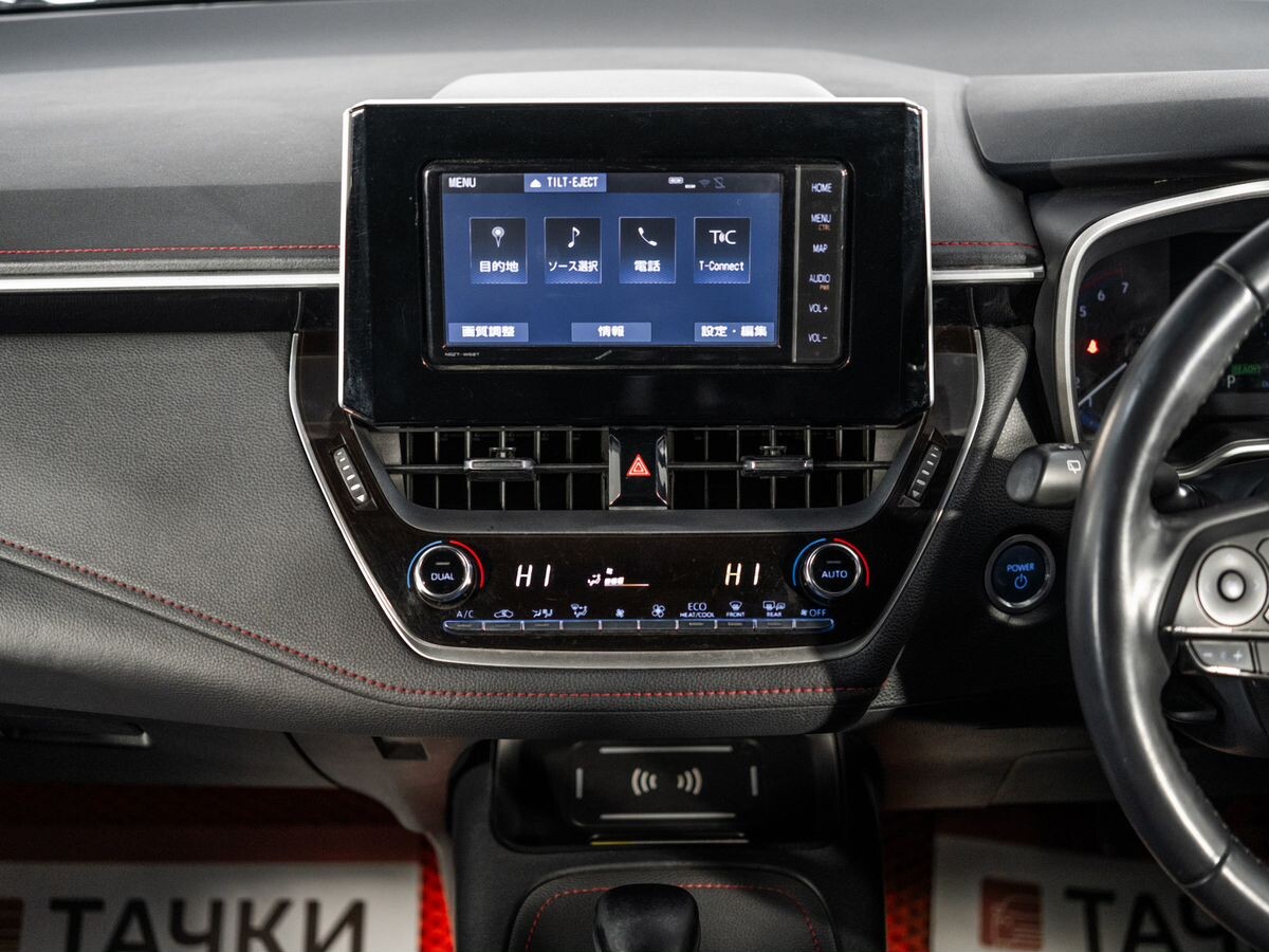 Toyota Corolla 2018 - фото автомобиля