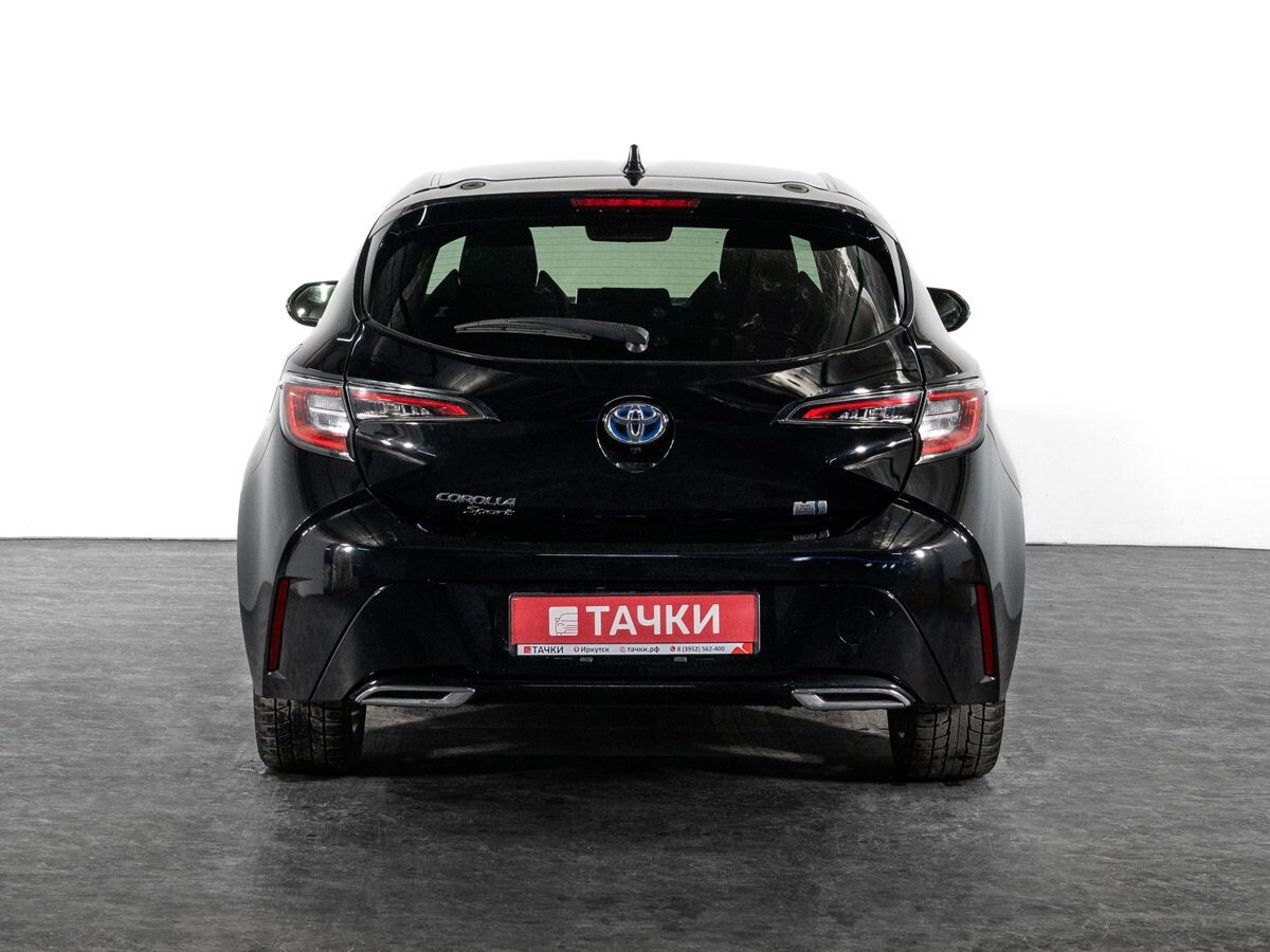 Toyota Corolla 2018 - фото автомобиля