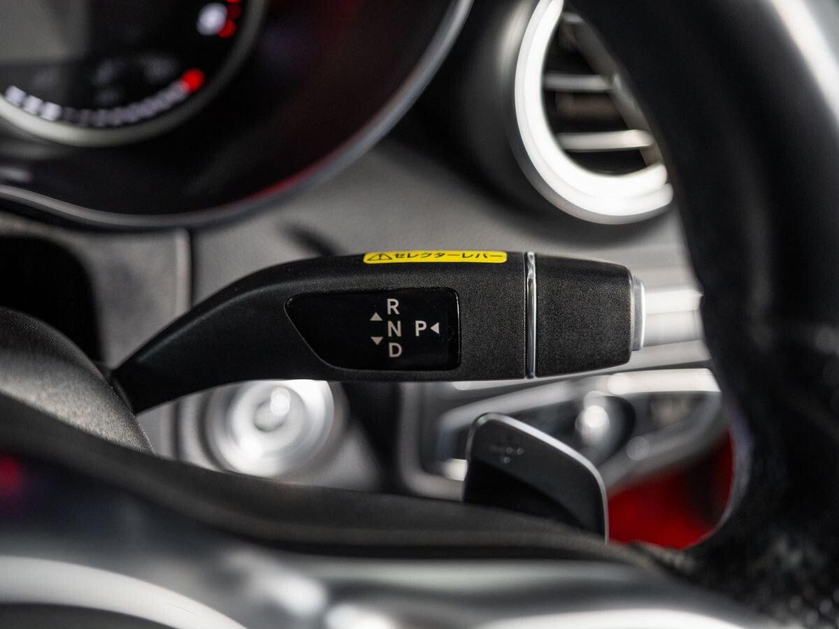 Mercedes-Benz C-Класс 2019 - фото автомобиля