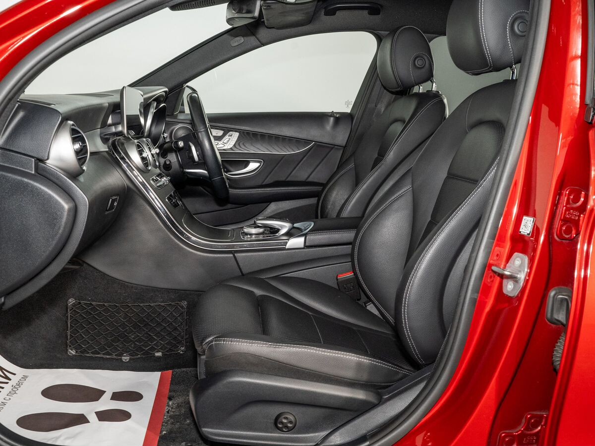 Mercedes-Benz C-Класс 2019 - фото автомобиля