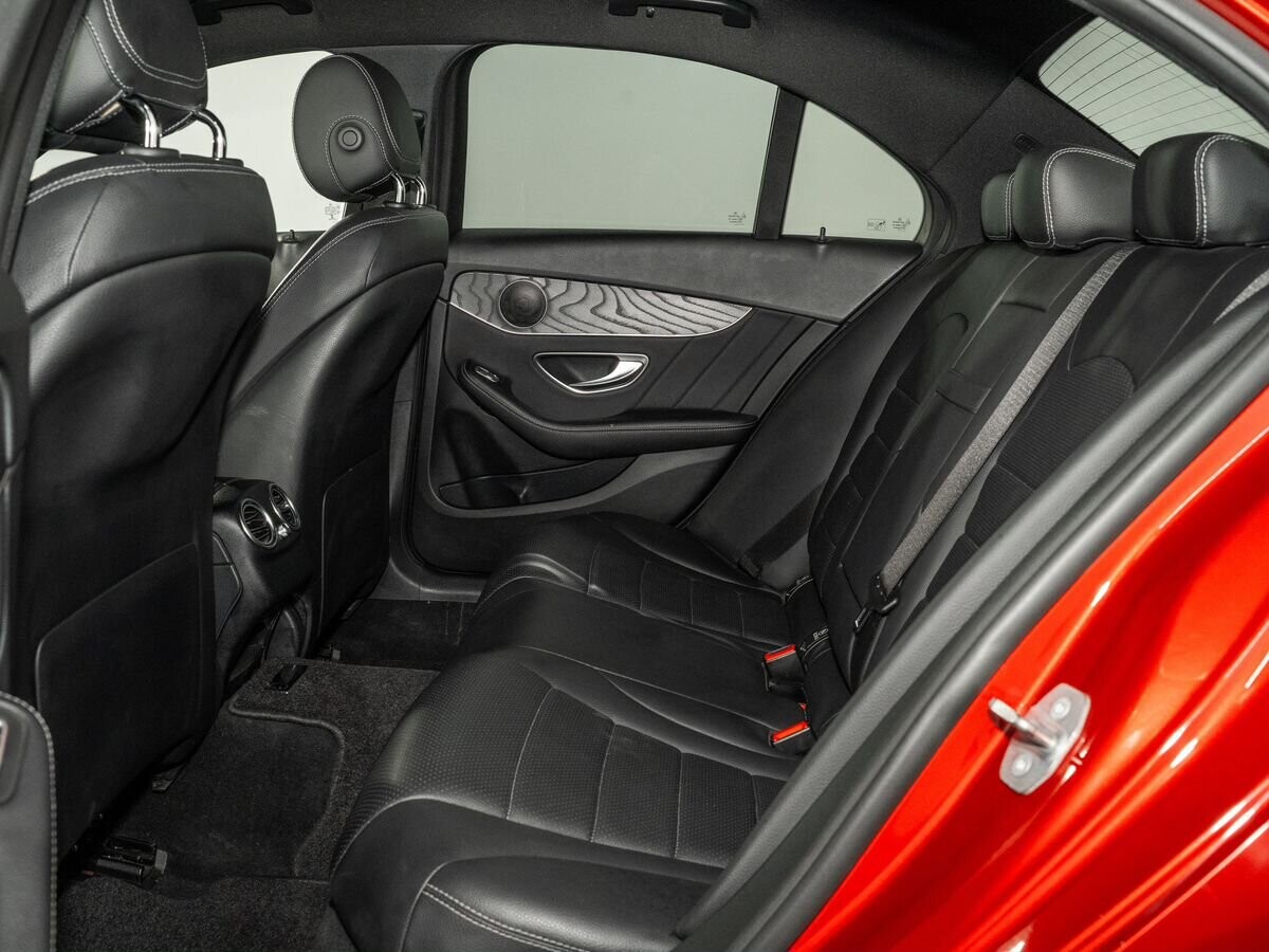 Mercedes-Benz C-Класс 2019 - фото автомобиля