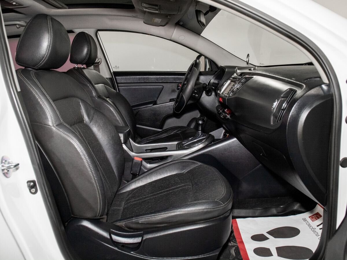 Kia Sportage 2011 - фото автомобиля