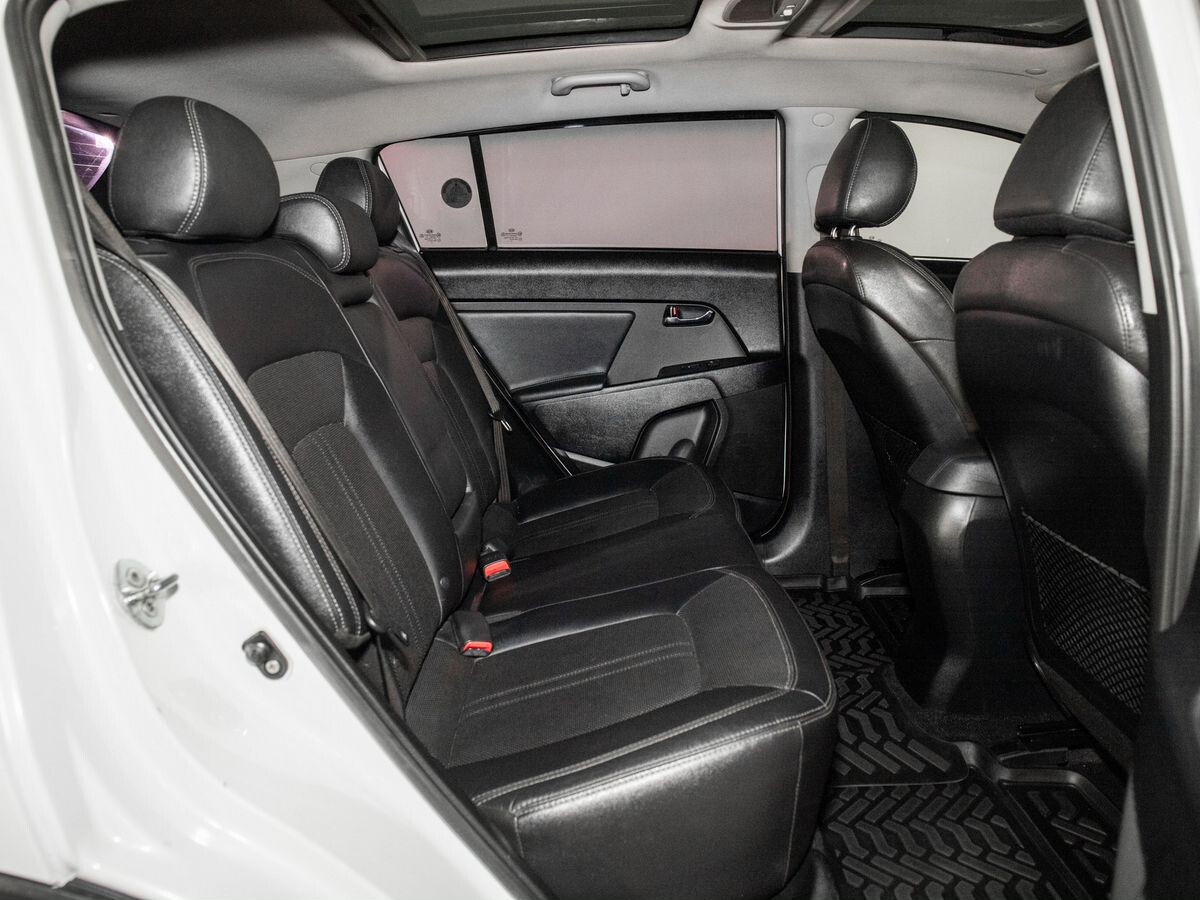 Kia Sportage 2011 - фото автомобиля