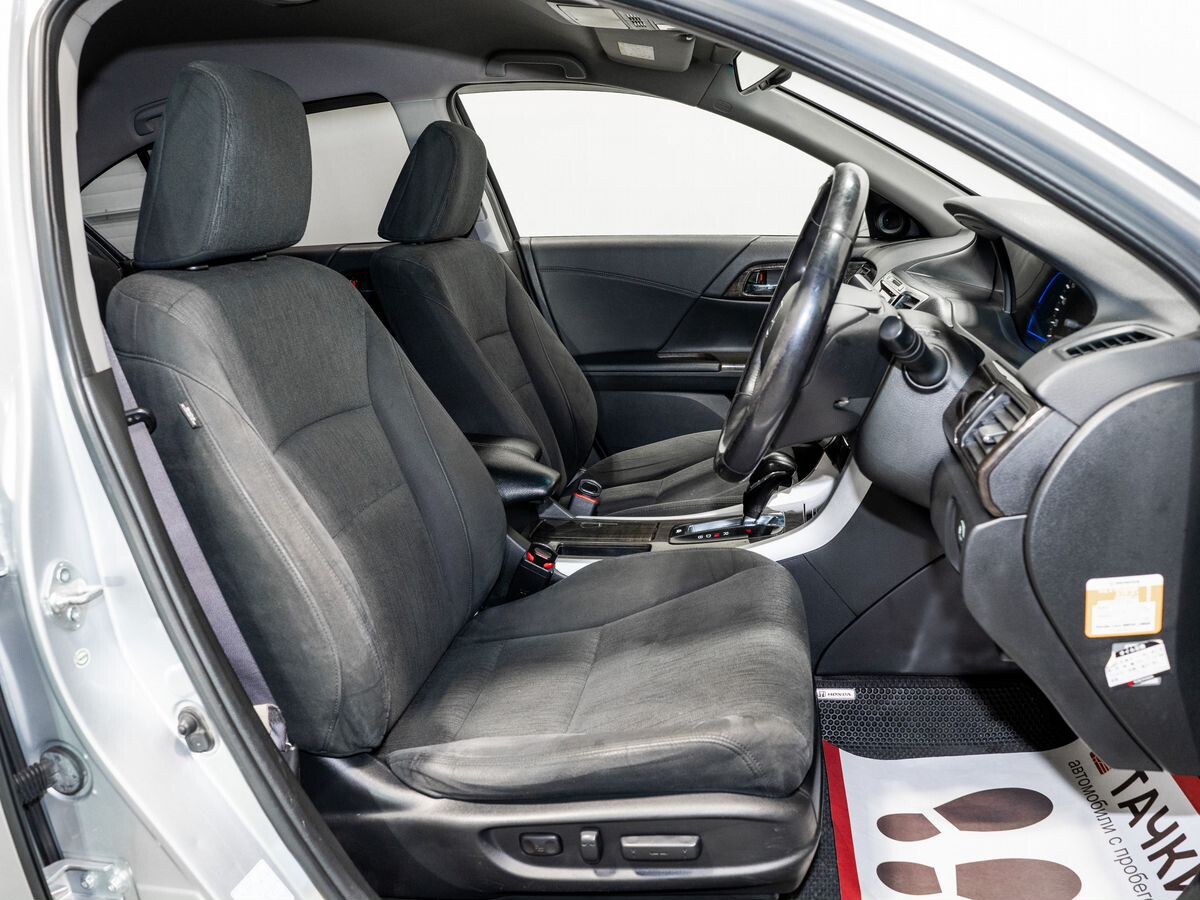 Honda Accord 2014 - фото автомобиля