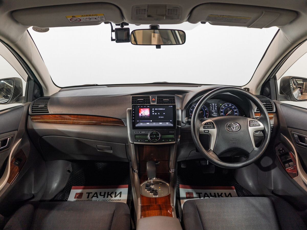 Toyota Allion 2014 - фото автомобиля