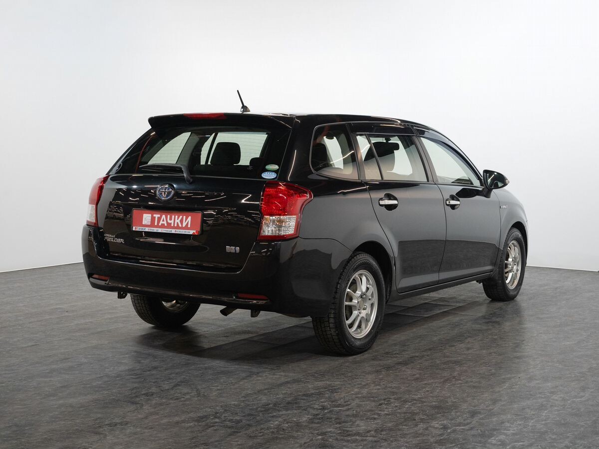 Toyota Corolla 2014 - фото автомобиля