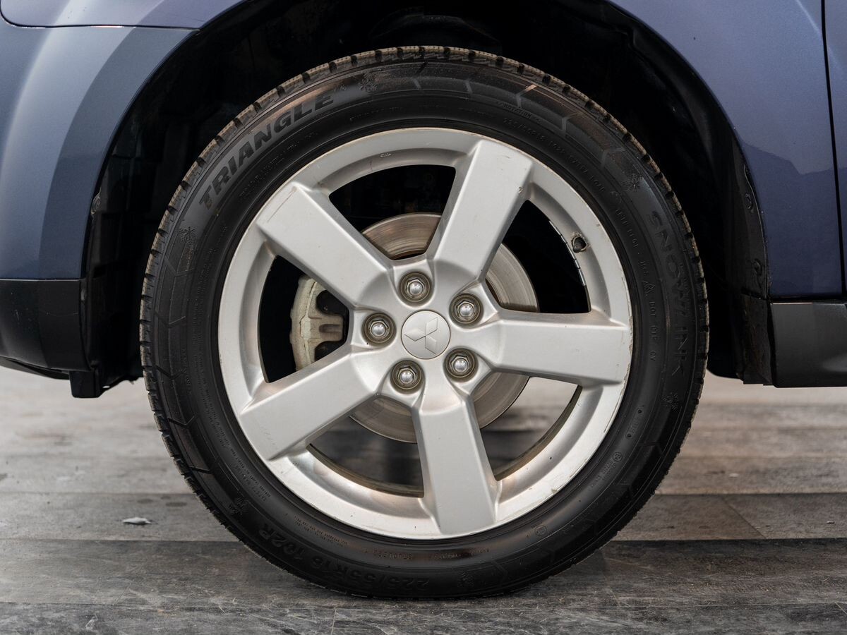 Mitsubishi Outlander 2008 - фото автомобиля