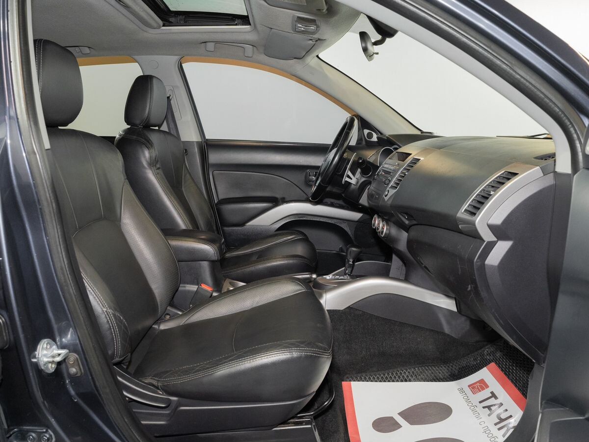 Mitsubishi Outlander 2008 - фото автомобиля
