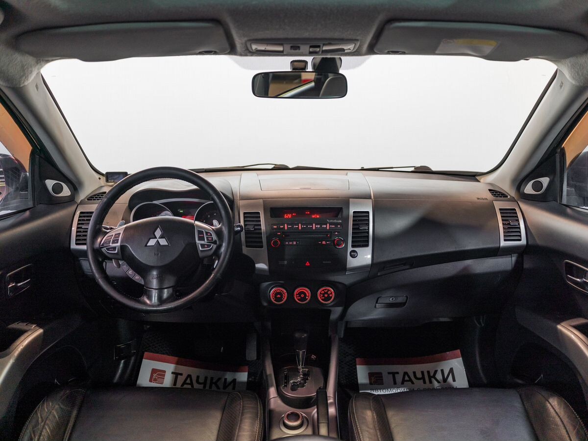 Mitsubishi Outlander 2008 - фото автомобиля