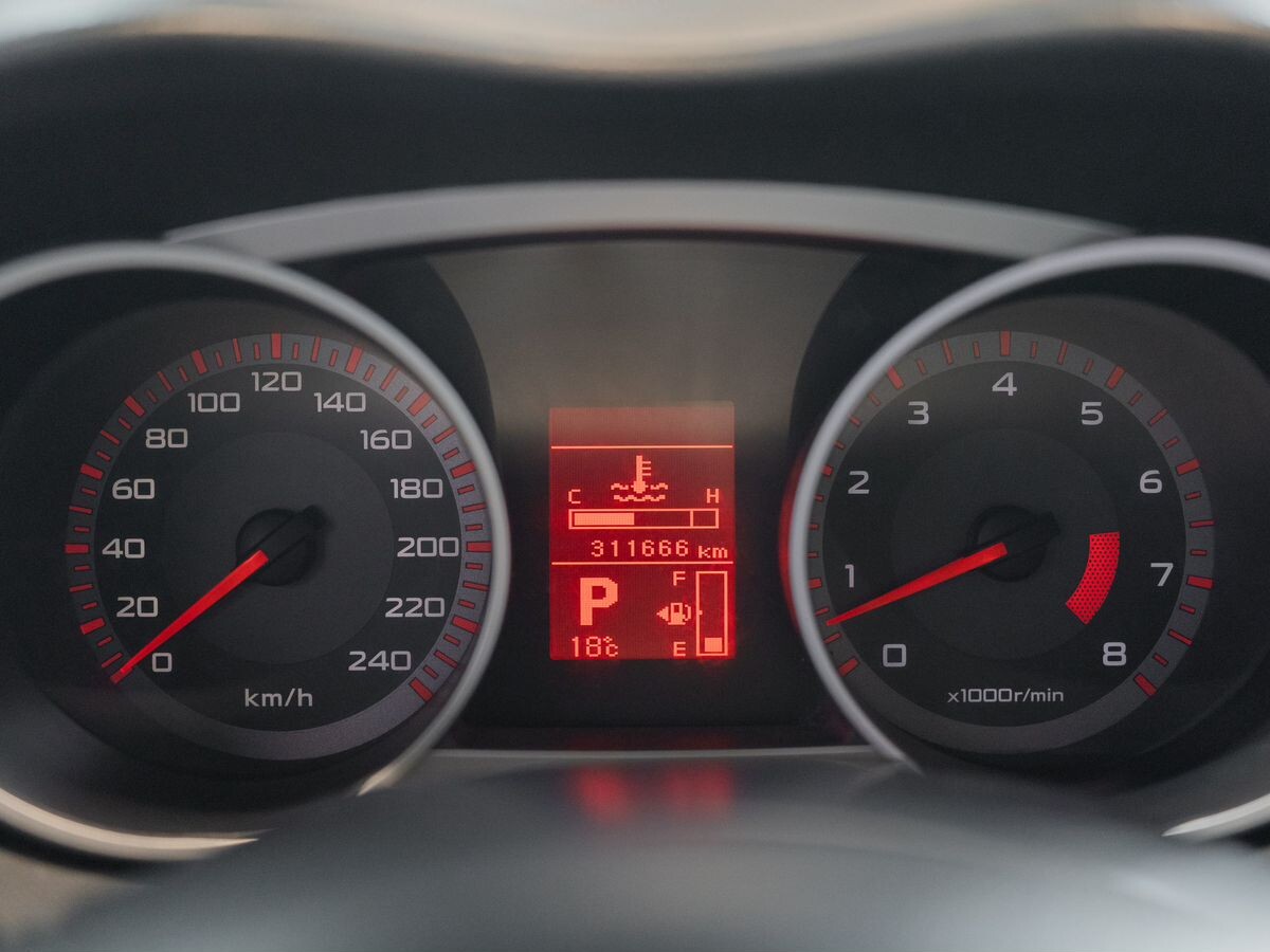 Mitsubishi Outlander 2008 - фото автомобиля