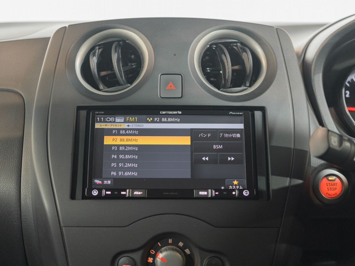 Nissan Note 2018 - фото автомобиля