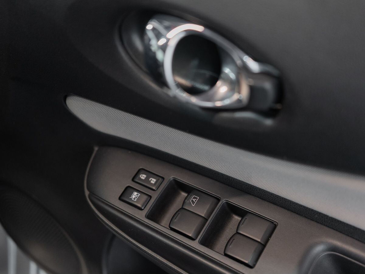 Nissan Note 2018 - фото автомобиля