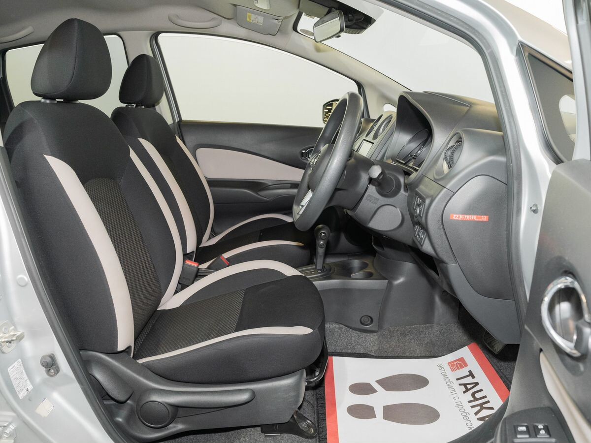 Nissan Note 2018 - фото автомобиля