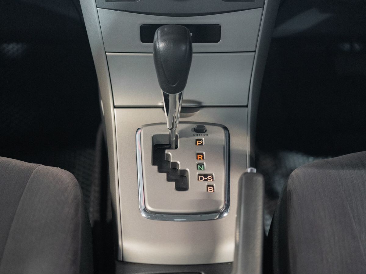 Toyota Corolla 2008 - фото автомобиля