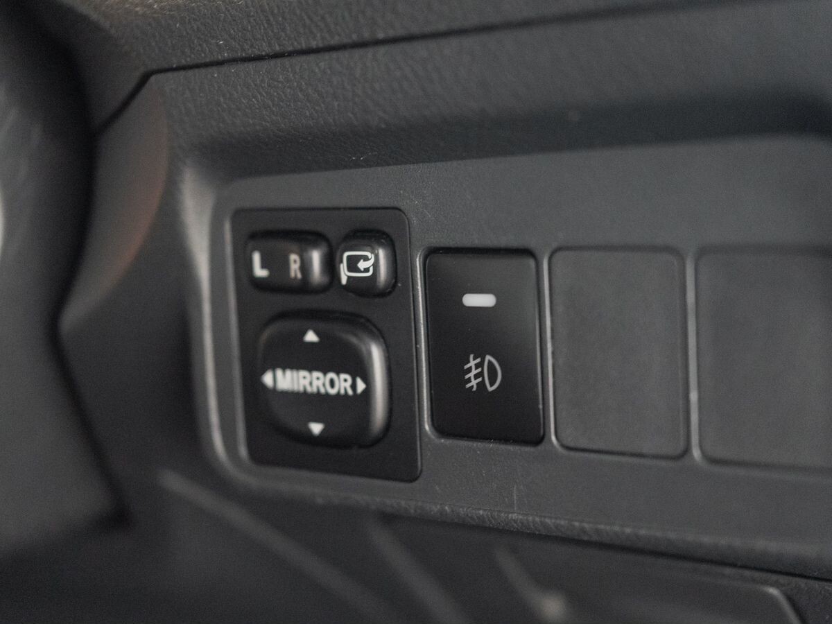 Toyota Corolla 2008 - фото автомобиля