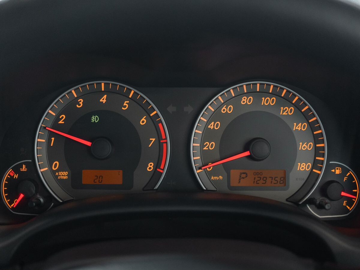 Toyota Corolla 2008 - фото автомобиля