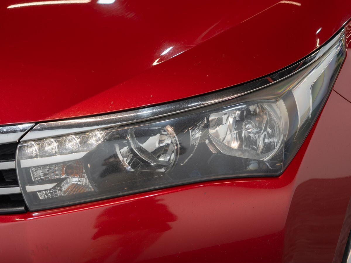 Toyota Corolla 2014 - фото автомобиля