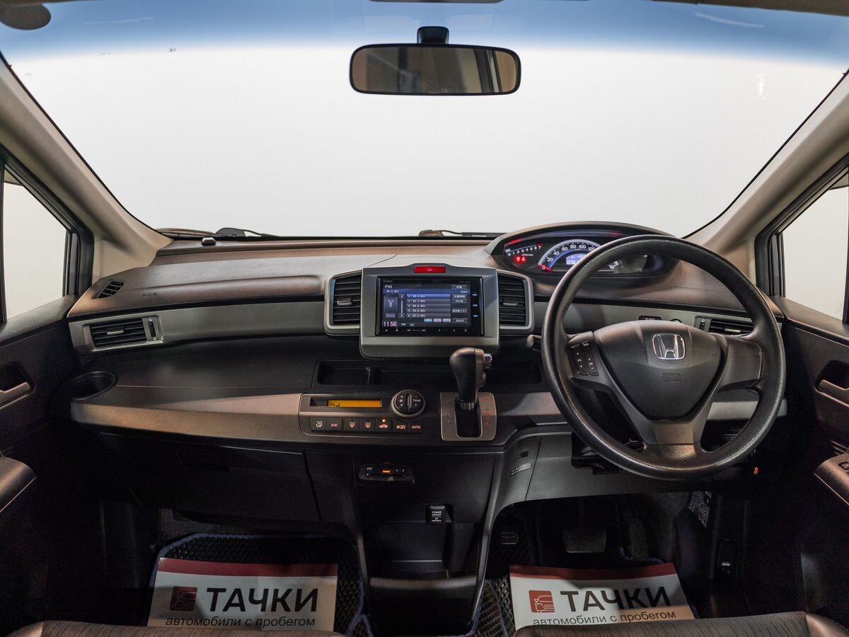 Honda Freed 2014 - фото автомобиля