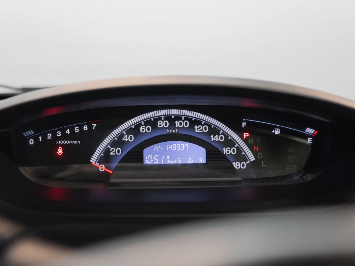 Honda Freed 2014 - фото автомобиля