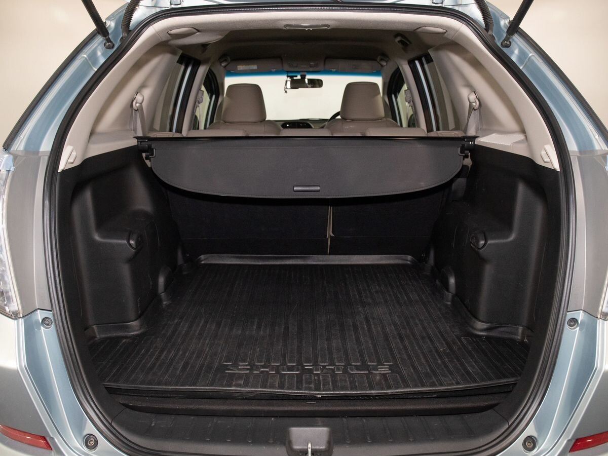 Honda Fit Shuttle 2011 - фото автомобиля