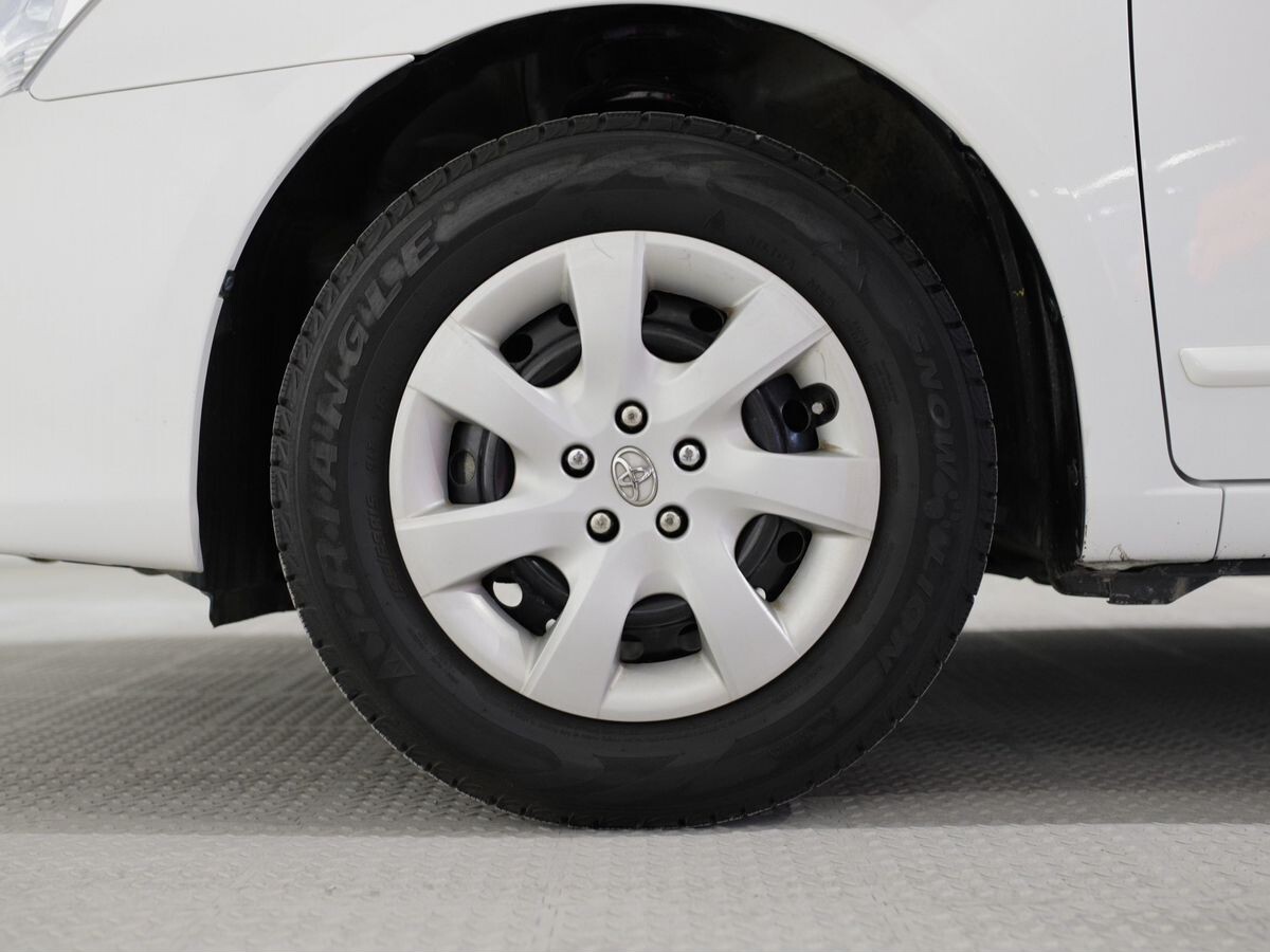 Toyota Premio 2012 - фото автомобиля