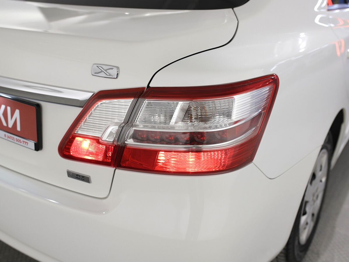 Toyota Premio 2012 - фото автомобиля