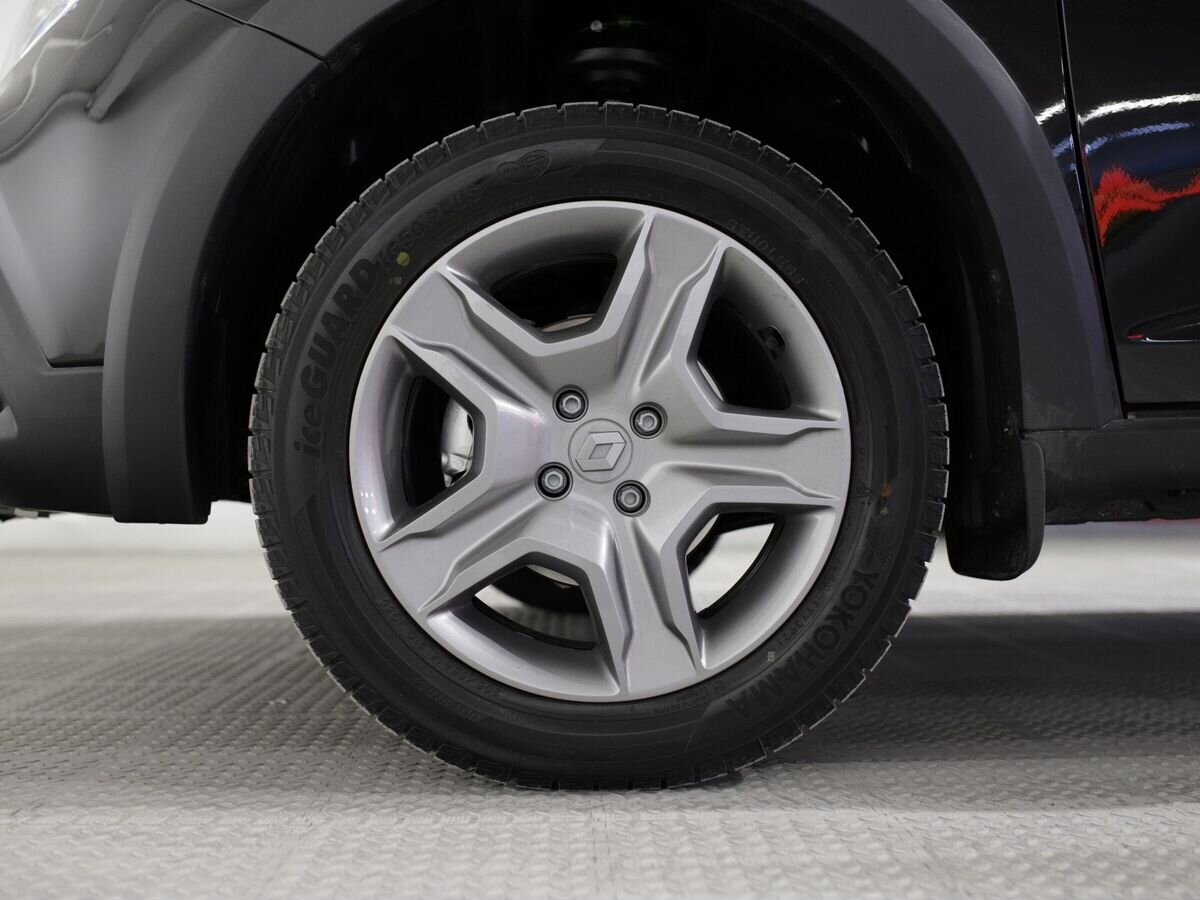 Renault Sandero 2021 - фото автомобиля